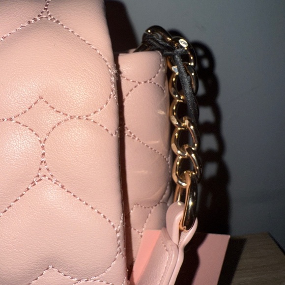 Juicy Couture Blush Heart Quilted Shoulder Bag - NWT - Picture 3 of 11